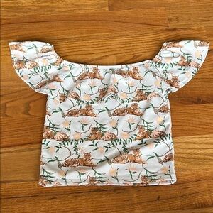 Kortni Jeane Floral Tiger Print Off-Shoulder swimsuit swim top 8/9